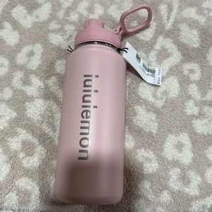 Lululemon Back to Life Sport Bottle 32 oz